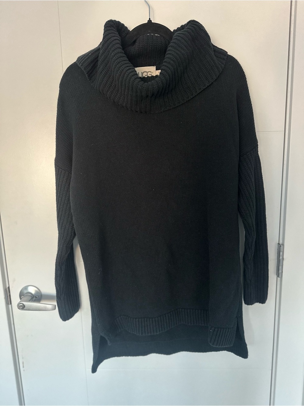 UGG TUNIC SWEATER Pull-Over Funnel Neck BLACK Size Medium
